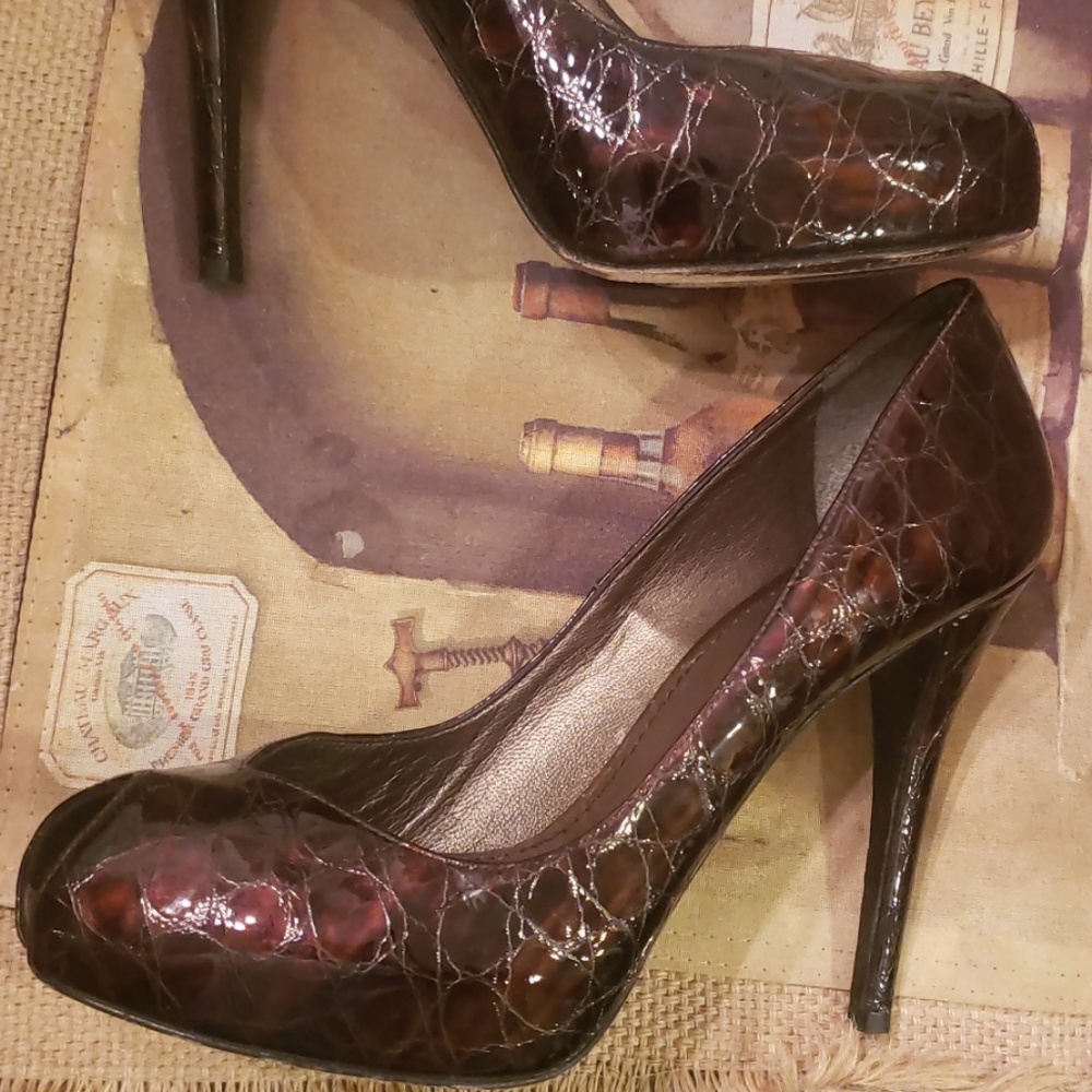 🐊SW Leather croc brown Toe Pumps